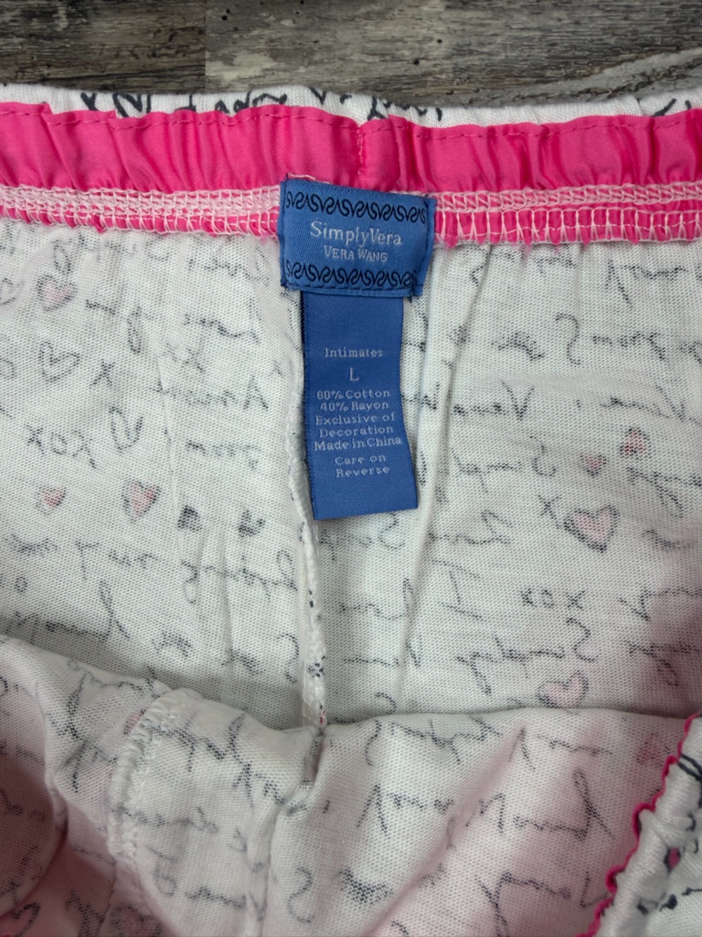 Simply Vera Wang Pajama Set NWT Size L Pink Heart Script Sleepwear Matching Set - Picture 12 of 14